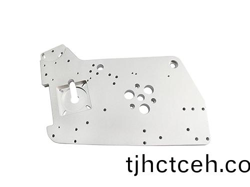 一起(qi)去(qu)看一(yi)下(xia)精(jing)密機(ji)械(xie)加(jia)工(gong)處理(li)中(zhong)需要註(zhu)意(yi)的(de)問(wen)題