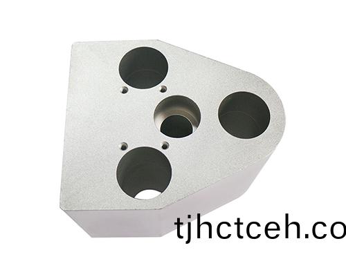 深(shen)入了解CNC車牀加工